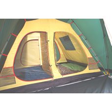 Пятиместная кемпинговая палатка Alexika Victoria 5 luxe с тремя входами и большим тамбуром. 