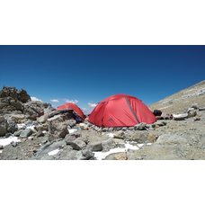 Высокогорная четырехместная экспедиционная палатка. Mirage 4