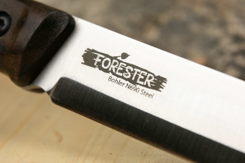 Туристический нож Forester N690